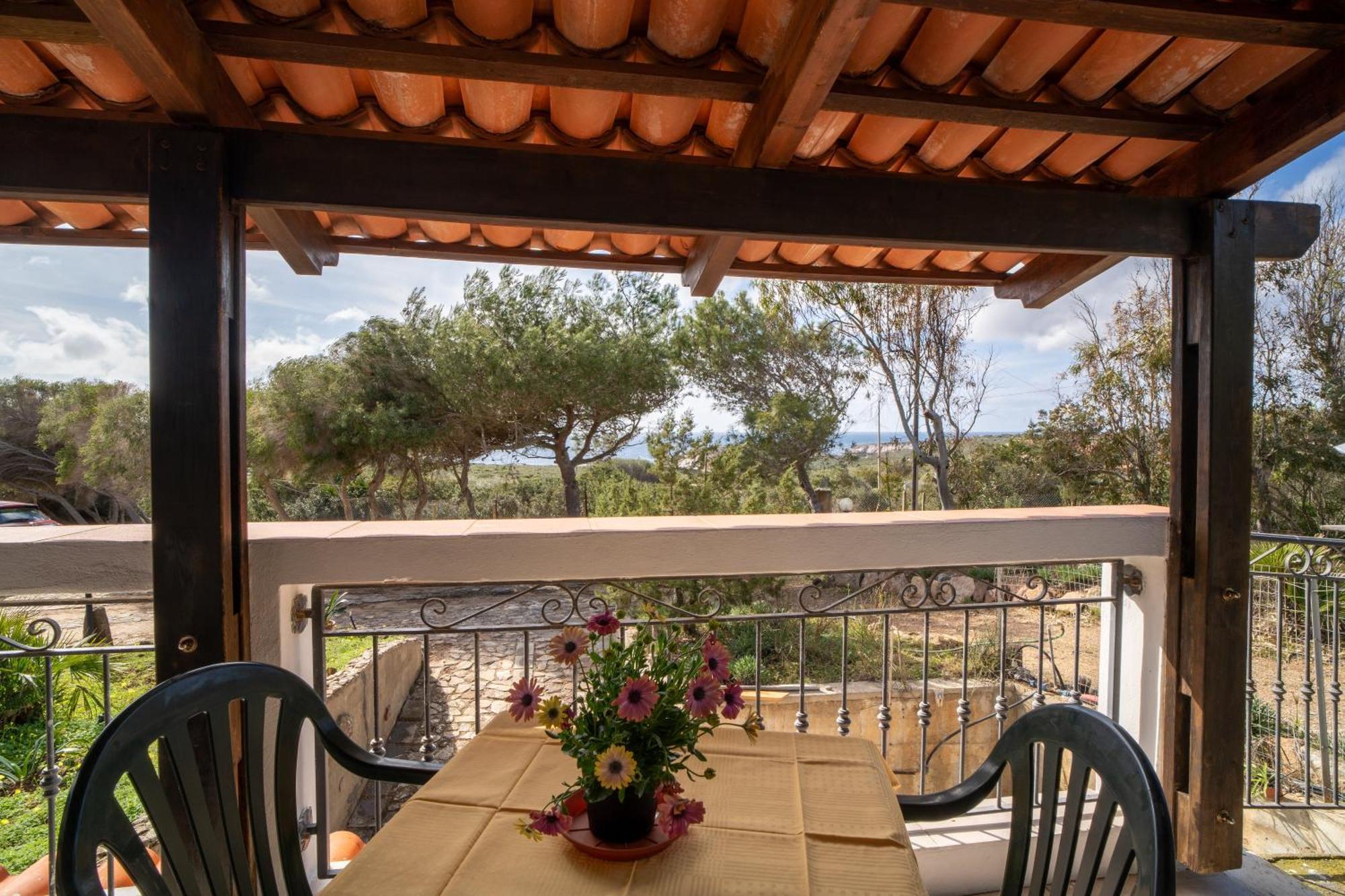 Casa Vacanze Cala Sapone Sant'Antioco Exterior foto