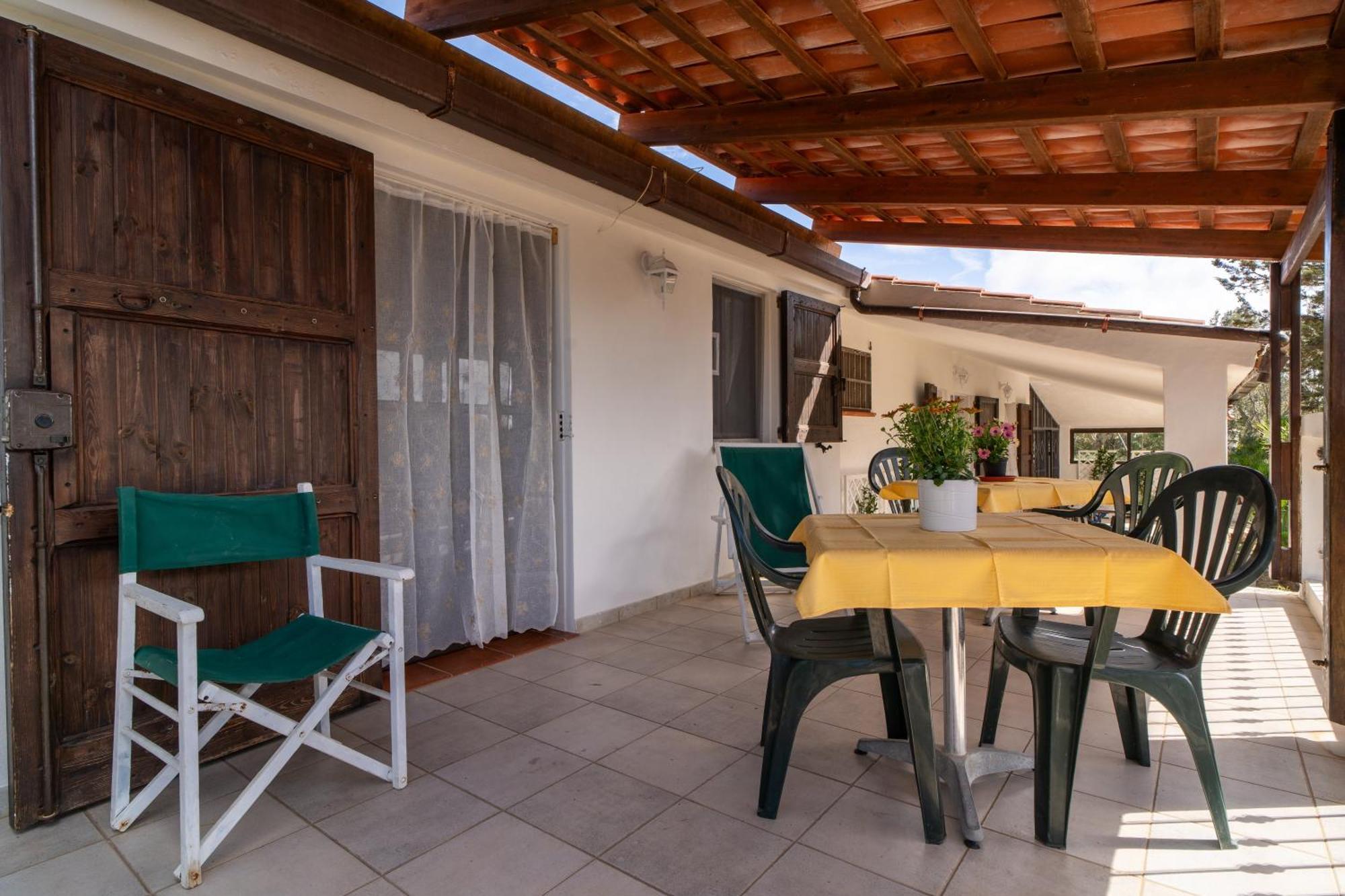 Casa Vacanze Cala Sapone Sant'Antioco Exterior foto