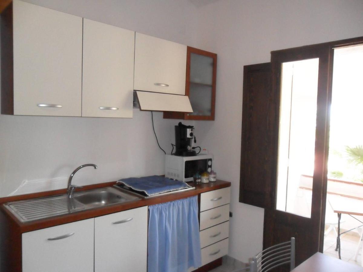 Casa Vacanze Cala Sapone Sant'Antioco Exterior foto